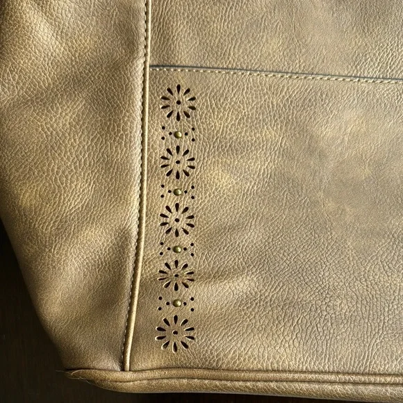 Elegant Tan Backpack with Tassel Detail - Picture 3 of 6